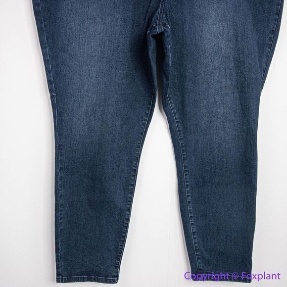 NEW Eloquii Classic Fit Sculpting Skinny Jean, 26 - Picture 3 of 15